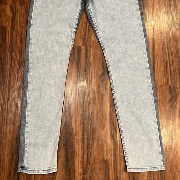 NWOT Levi’s 512 Slim Taper Fit Flex, 31x32 - Picture 11 of 14